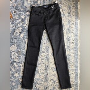 New with tags - size 2/26 Abercrombie & Fitch Skinny Jeans